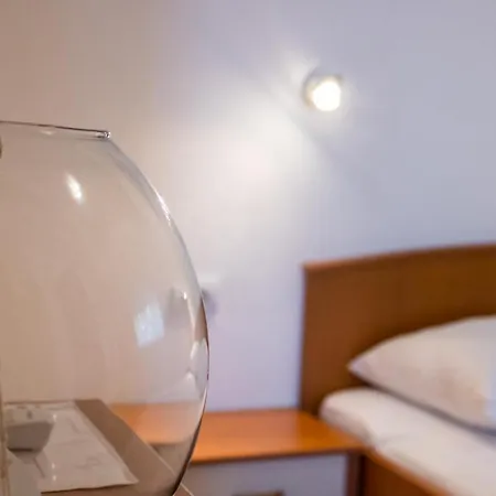Maris Apartment