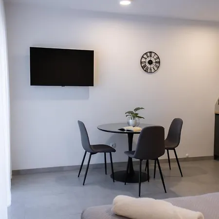 Apartment Maris *